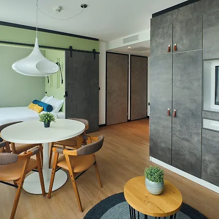 Cityden Zuidas 4*