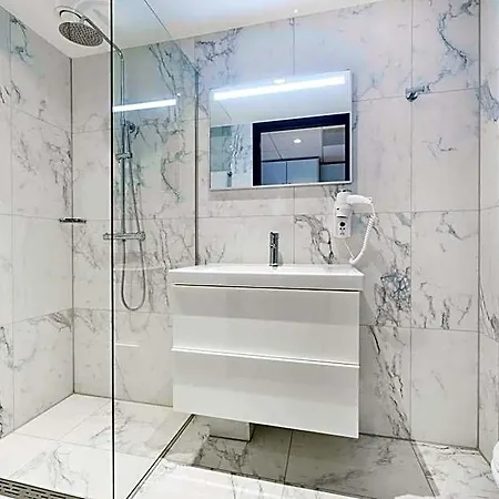 Cityden Zuidas 아파트호텔