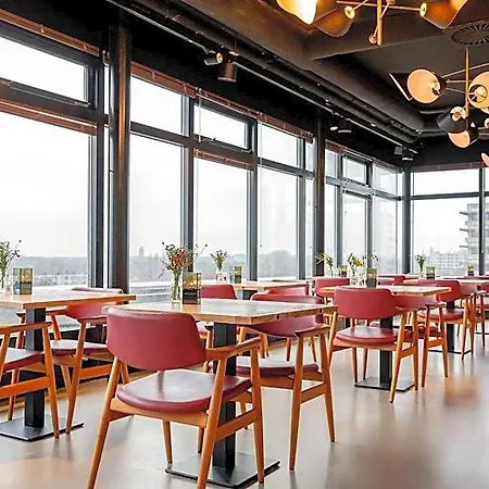 Cityden Zuidas 아파트호텔