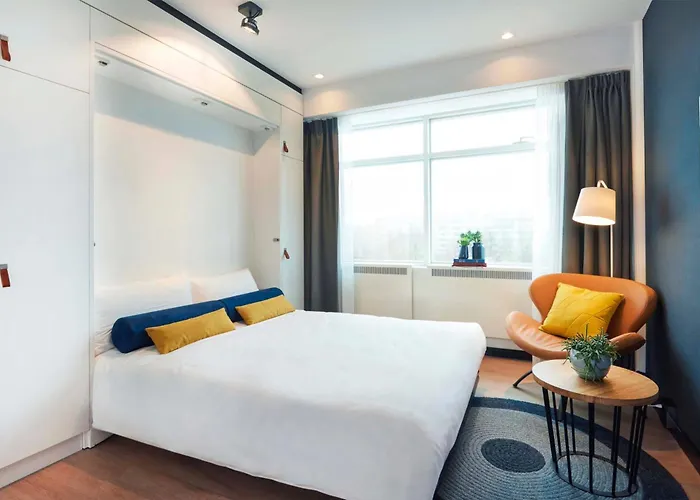 Cityden Zuidas Aparthotel