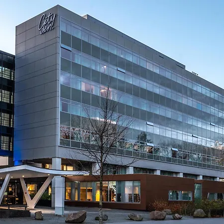 Cityden Zuidas Aparthotel 4*